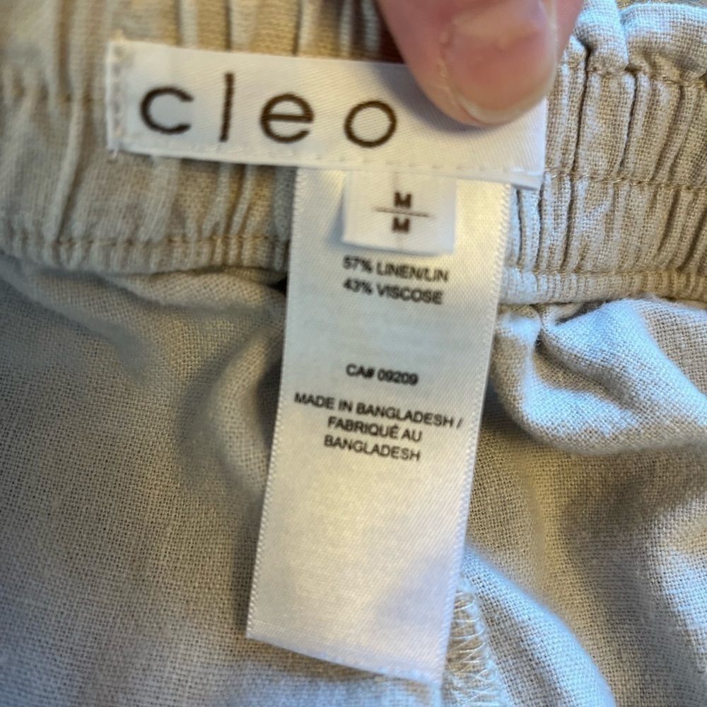 Cleo Tan linen Pants with belt buckle size medium - Picture 5 of 7